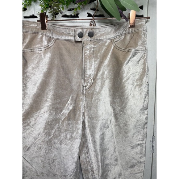 Free People Sweet Jane Women’s Champagne Mid Rise Velvet Jeans Size 31 - Picture 4 of 11